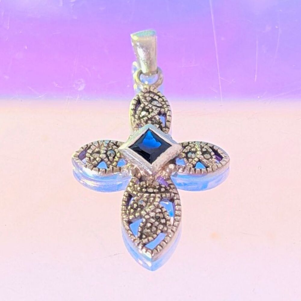Signed 925 Sterling Silver Blue Square Stone Marcasite Pendant Thailand Vintage